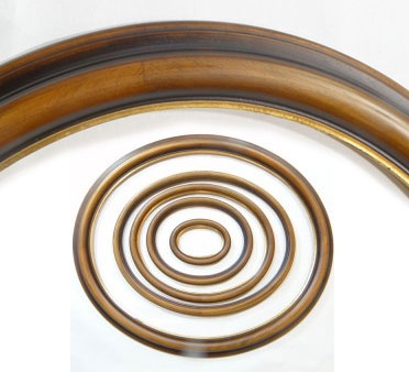 Oval Wooden Frame with Gold Edge, Undated | Custom Frame | Gemälde Reproduktion