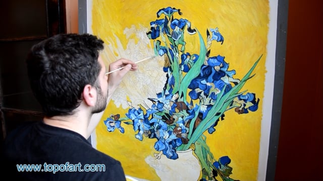 Vincent van Gogh - Vase mit Schwertlilien vor gelbem Hintergrund: Ein Meisterwerk, neu geschaffen von TOPofART.com